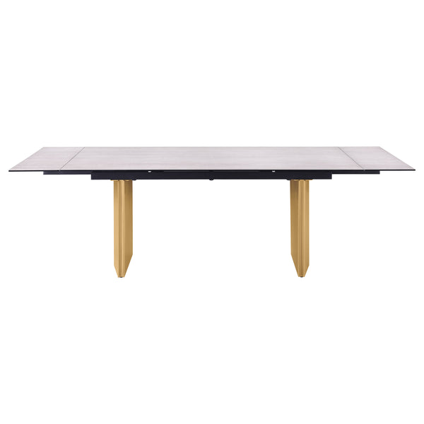 Vesa Dining Tables
