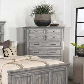 Avenue 8-drawer Rectangular Chest Grey