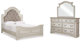 Realyn Bedroom Set