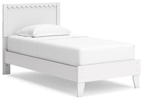 Hallityn Bed