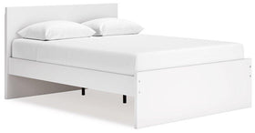 Onita Panel Bed