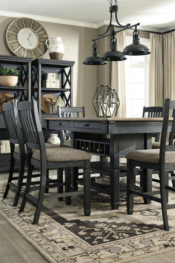 Tyler Creek Counter Height Dining Set