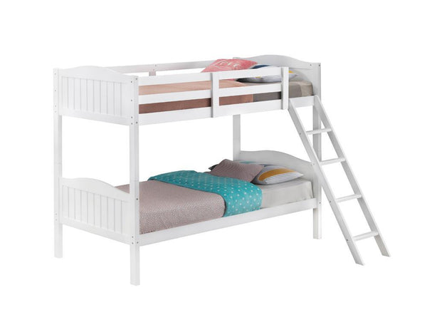 G405051 Twin/Twin Bunk Bed