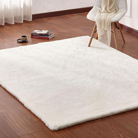 Caparica Off White 5' X 7' Area Rug