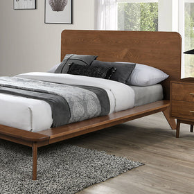 Stathelle Queen Bed